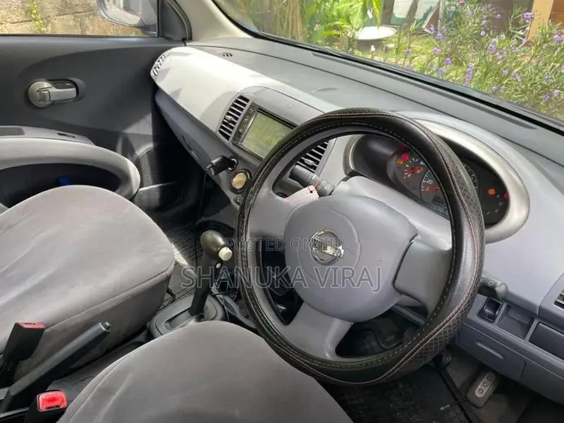 Nissan March K12 2002