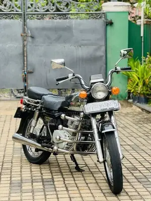 Honda Benly 2005