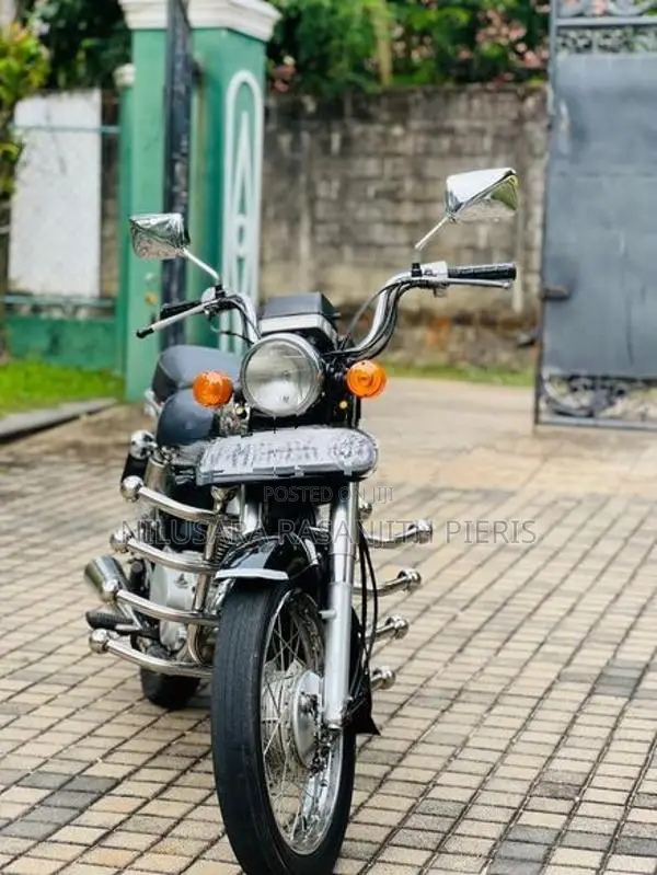 Honda Benly 2005