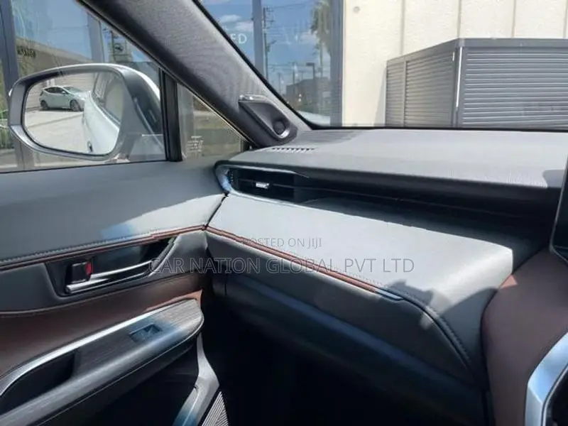 Toyota Harrier Z Leather Package 2026