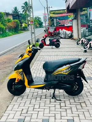 Honda Dio 2018