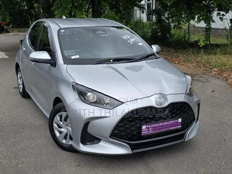 Toyota Yaris X Safety Spec 2025