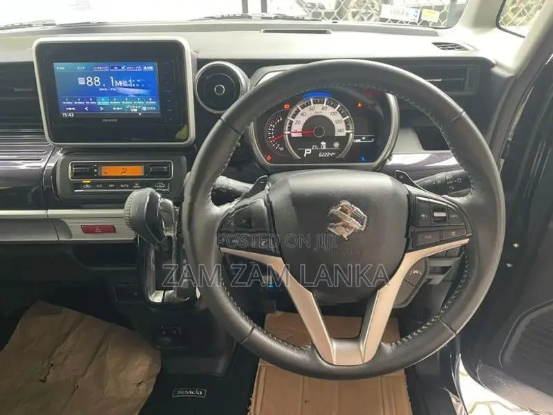 Suzuki Spacia 2023