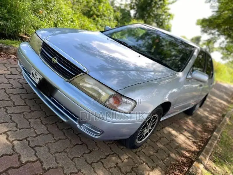 Nissan Sunny 1997