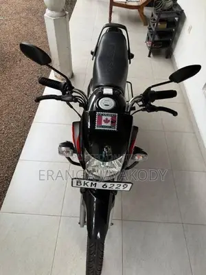Hero HF Deluxe 2025