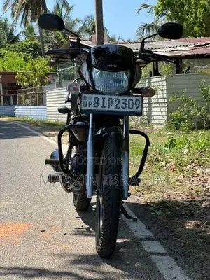 Hero HF Deluxe 2020