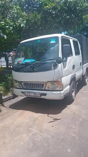 JAC Crew Cab 2012