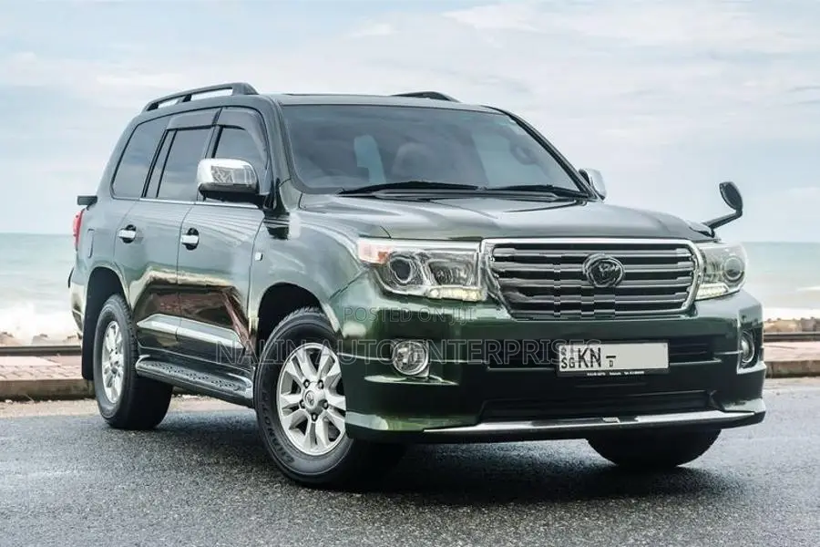 Toyota Land Cruiser VX V8 2011