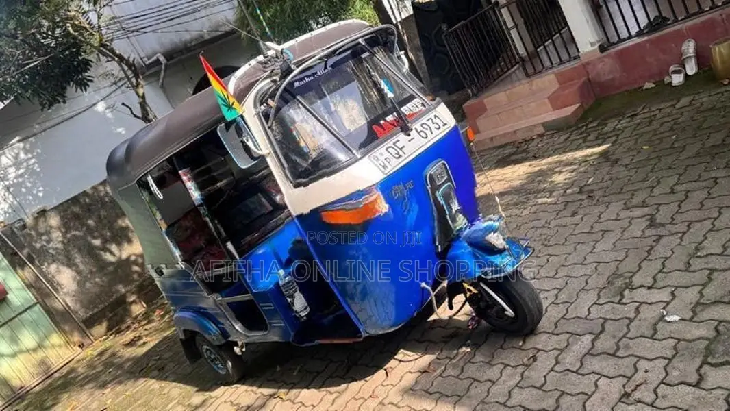 Bajaj RE 2006
