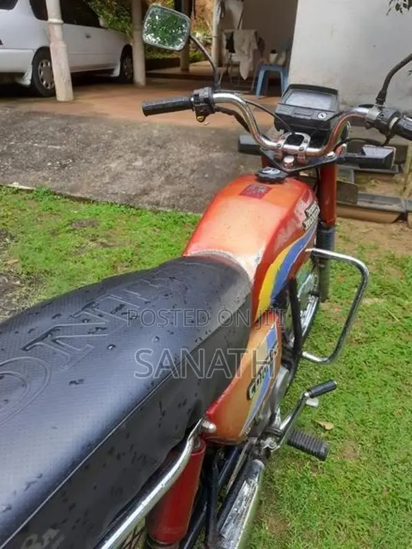 Hero CD 100 Honda Cd100ss 2001