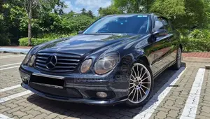 Mercedes Benz E350 2003