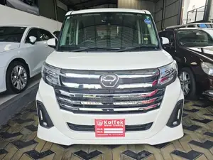 Toyota Roomy Custom G 2024