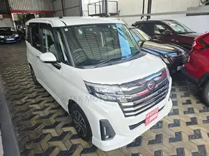Toyota Roomy Custom G 2024