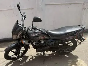Bajaj Platina 100 2012