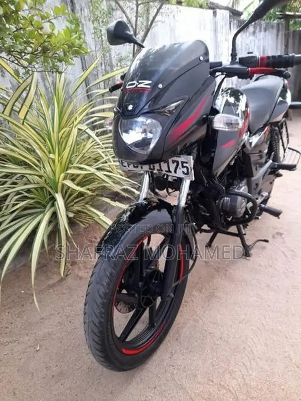 Bajaj Pulsar 150 2017
