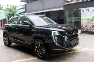 Mahindra XUV 3XO AX7L 2026