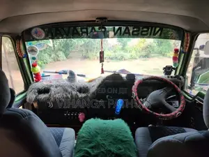 Nissan Caravan Dx 1990