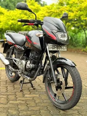 Bajaj Pulsar 150 2017