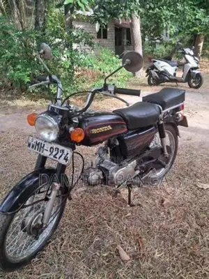 Honda Benly 2005