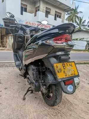 Suzuki Burgman 125 2020