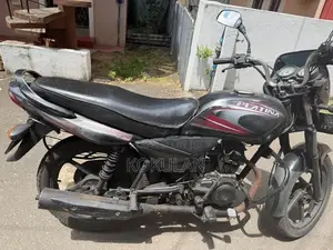 Bajaj Platina 100 2012