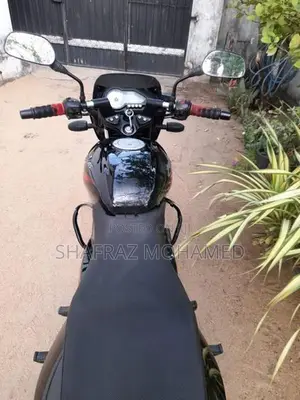 Bajaj Pulsar 150 2017