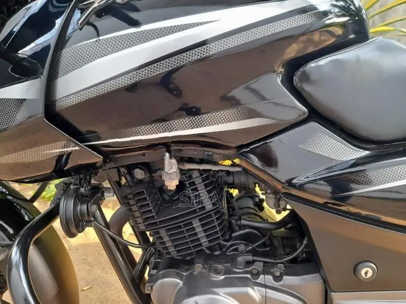 Bajaj Pulsar 150 2016