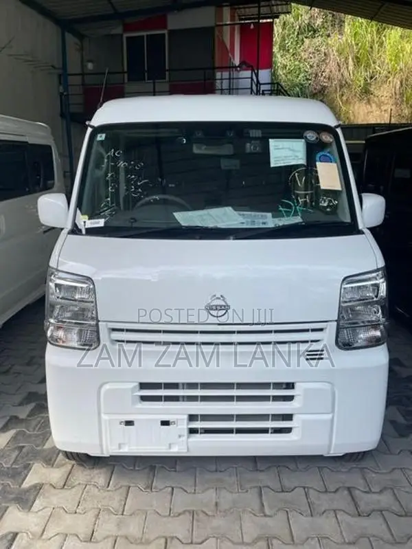 Suzuki Every 2025