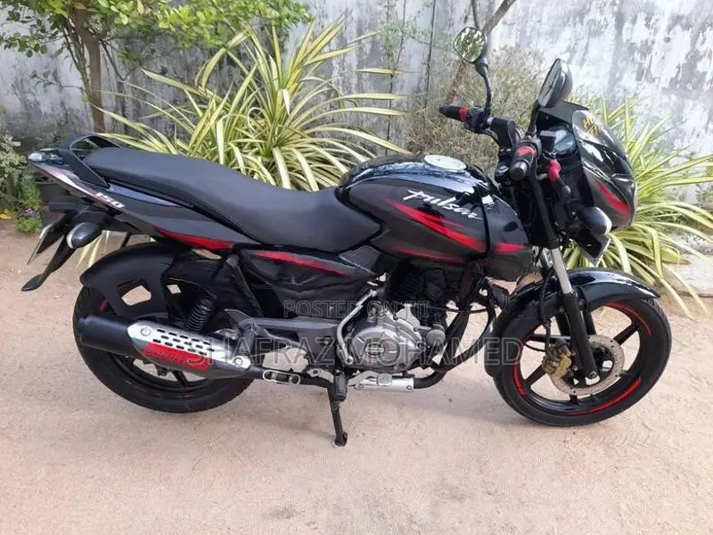 Bajaj Pulsar 150 2017