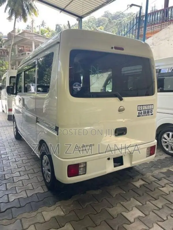 Suzuki Every 2025