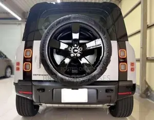 Land Rover Defender 110 Full Petrol 2026