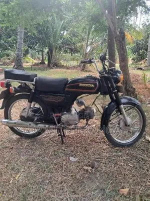 Honda Benly 2005