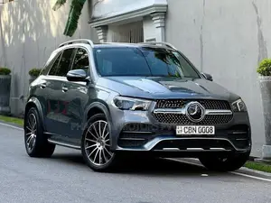 Mercedes Benz GLE 300D AMG Premium Plus 2020