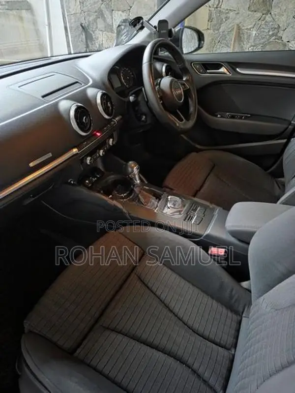 Audi A3 Textile Seats 2017