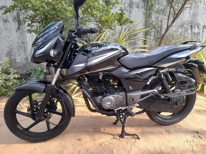Bajaj Pulsar 150 2016