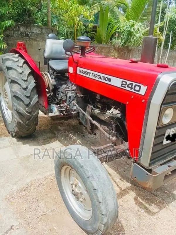 Massey Ferguson MF 240 2000