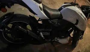 TVS Apache RTR 200 4V 2017