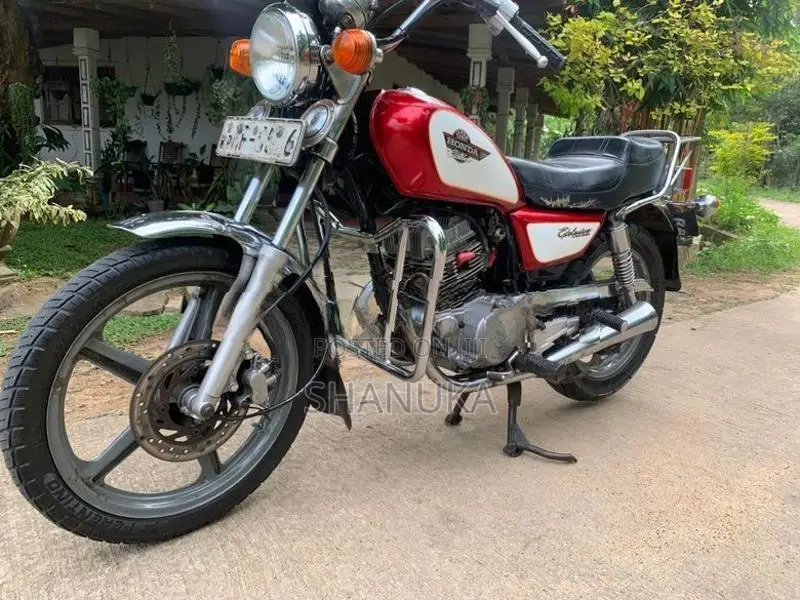 Honda CM Custom 125 2001