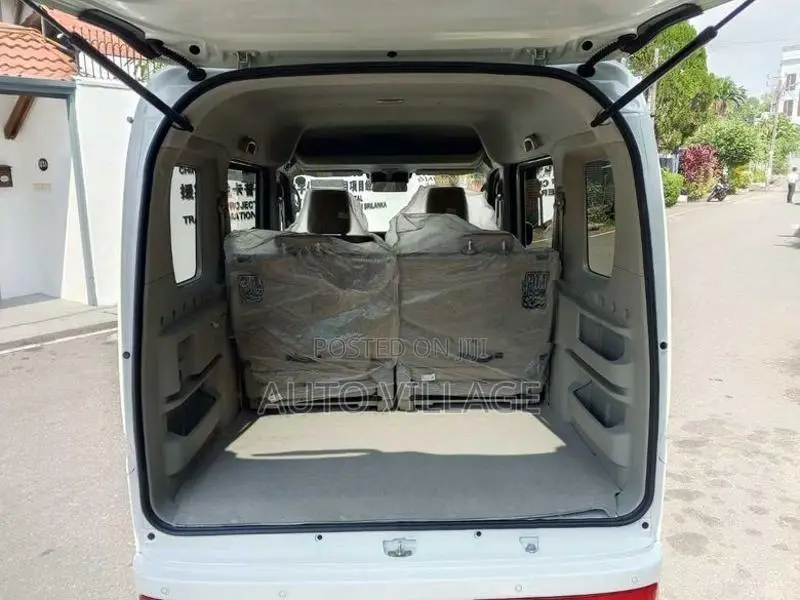 Suzuki Every Wagon Pz Turbo 2026