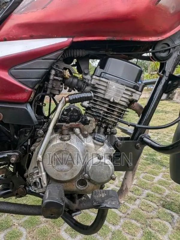 Bajaj Platina 125 2012