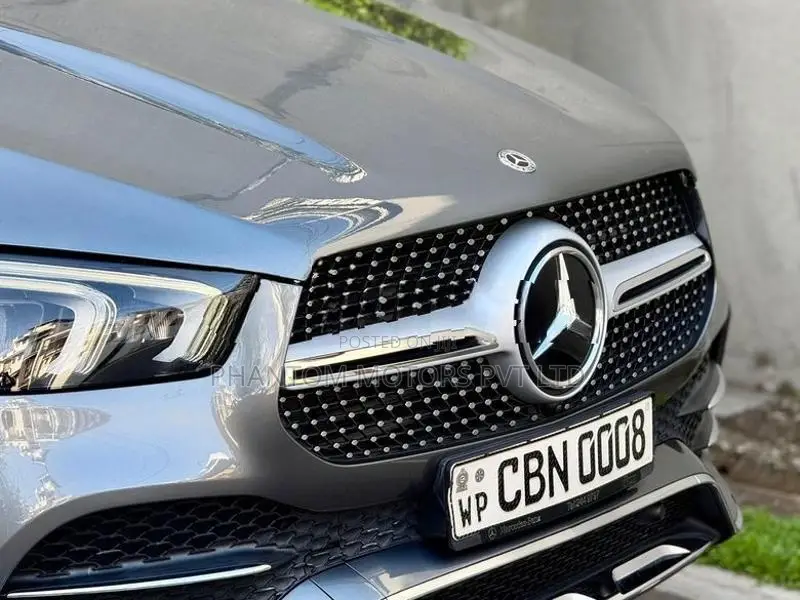 Mercedes Benz GLE 300D AMG Premium Plus 2020