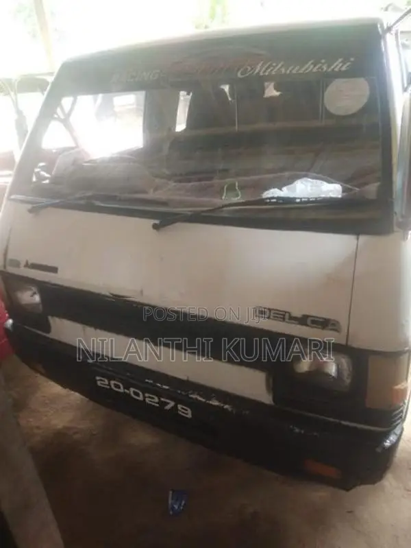 Mitsubishi Delica 1981