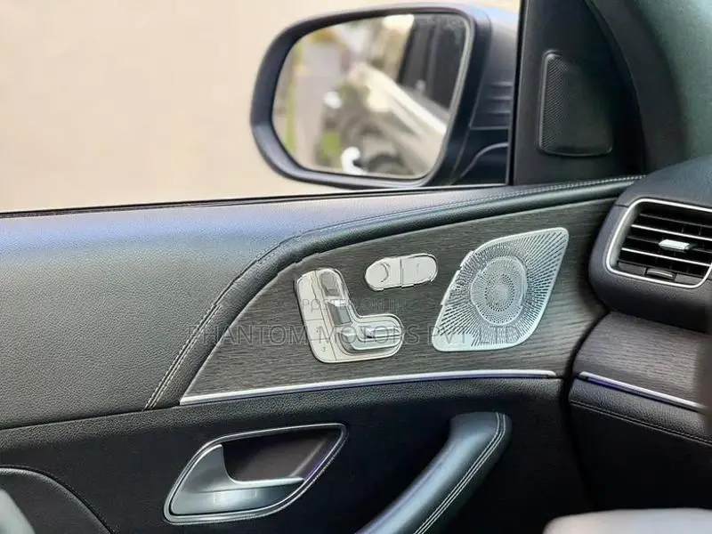 Mercedes Benz GLE 300D AMG Premium Plus 2020
