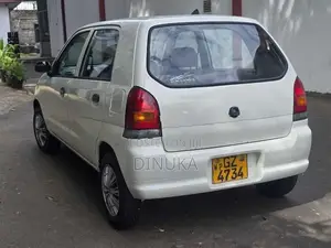 Suzuki Alto EFI 2000