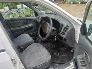 Suzuki Alto EFI 2000