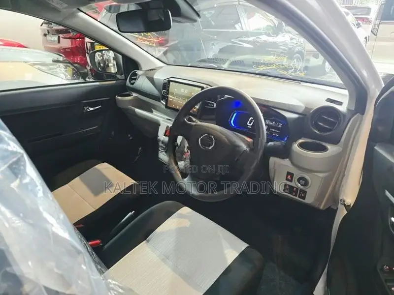 Daihatsu Mira G 2026