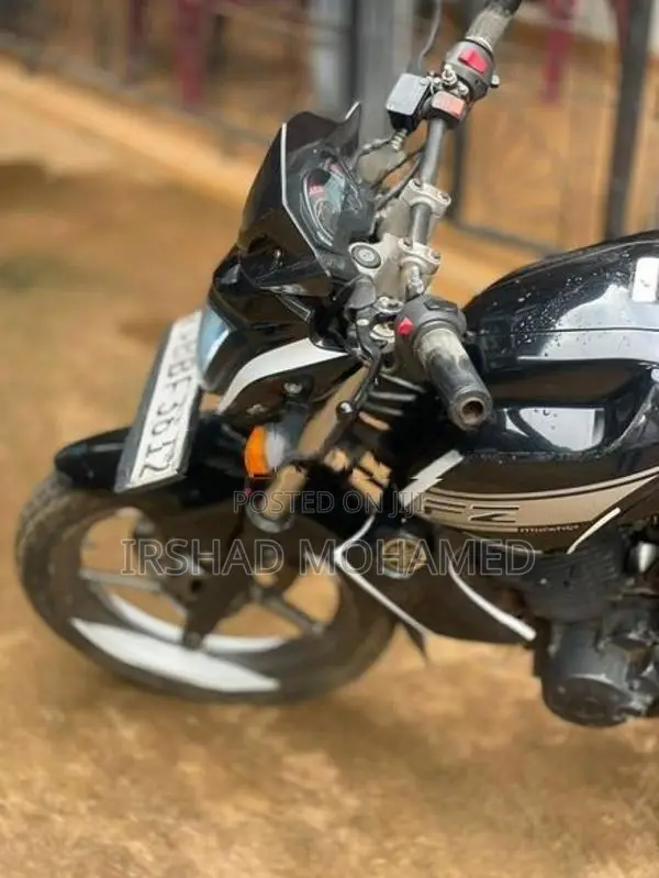 Yamaha FZ 2015