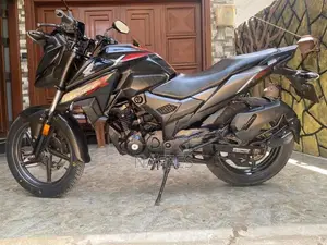 Honda X-Blade CB 160 2020