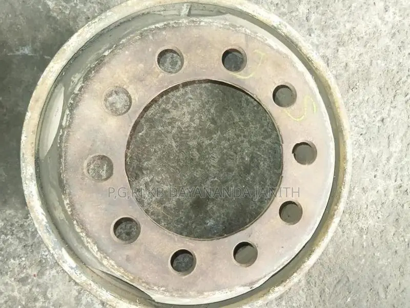 Nissan 20 Rim
