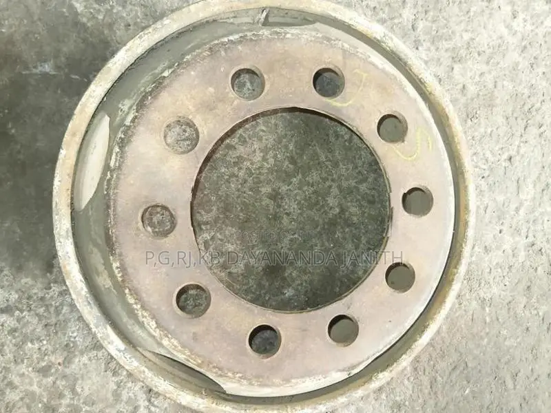 Nissan 20 Rim